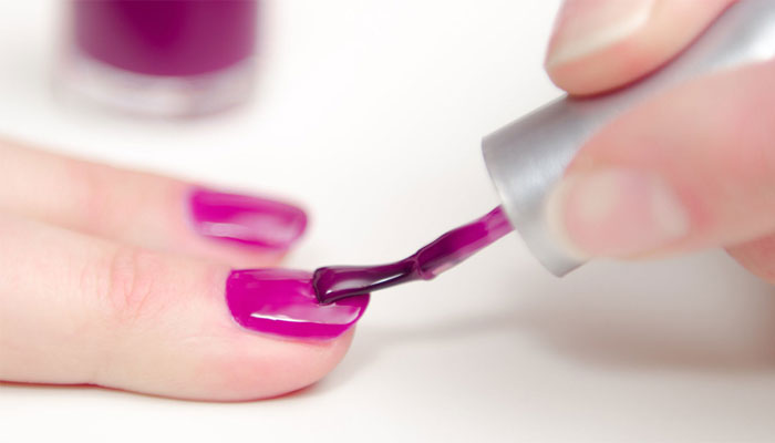 How to Thin Out Nail Polish (That's Too Thick, Goopy, or Clumpy) How to Thin Out Nail Polish (That's Too Thick, Goopy, or Clumpy)